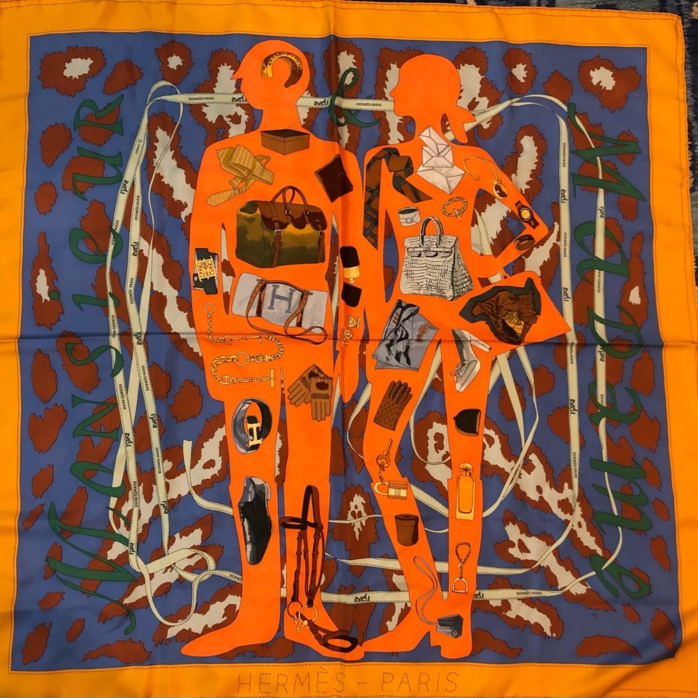 Hermes scarf never worn